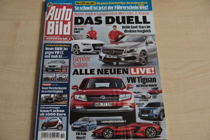 Deckblatt Auto Bild (10/2012)